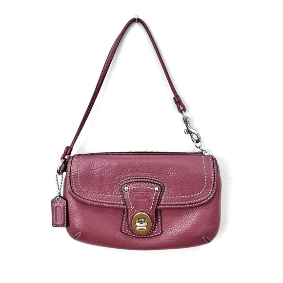 Coach Legacy Flap Mauve Dusty Rose Pebbled Leather Turnlock Wristlet Clutch Bag - Picture 1 of 11